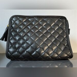 WALBORG Vintage Black Quilted Clutch.